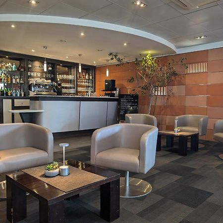 Hotel L'Hotan Порте-сюр-Гарон Екстериор снимка