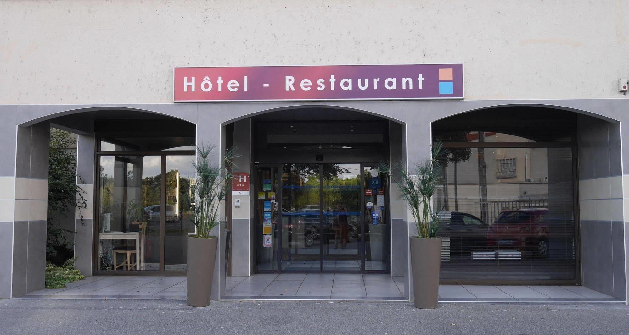 Hotel L'Hotan Порте-сюр-Гарон Екстериор снимка